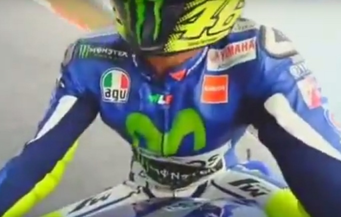 rossi kick marquez clearly